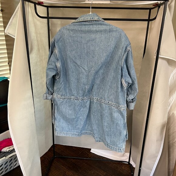 Vintage Oversized Denim Jacket - Picture 2 of 5